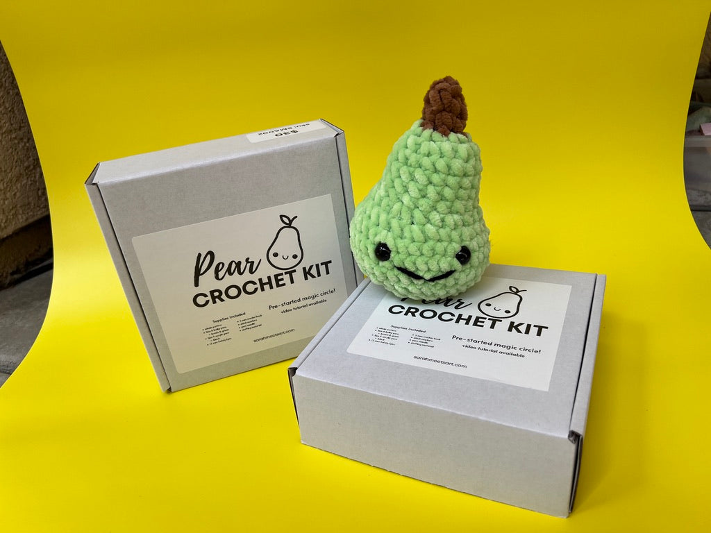 Pear Crochet Kit