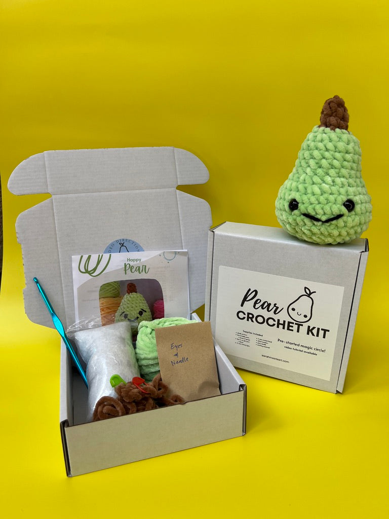 Pear Crochet Kit
