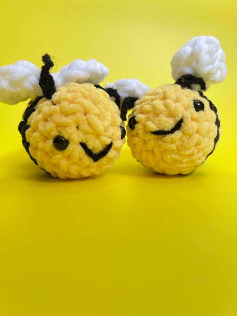 Bee Crochet Kit